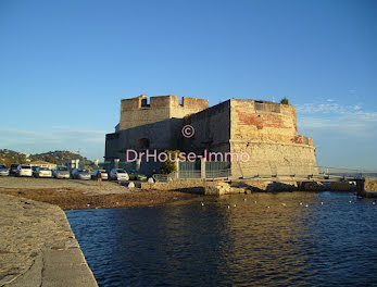 locaux professionnels à Toulon (83)