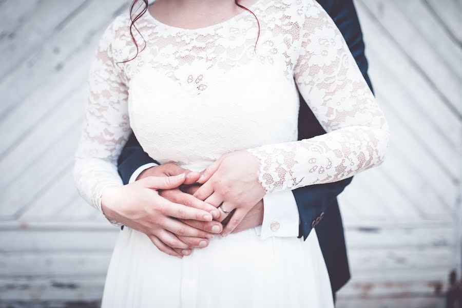 Fotógrafo de casamento Leolin Madeleine (leolin). Foto de 30 de março 2019