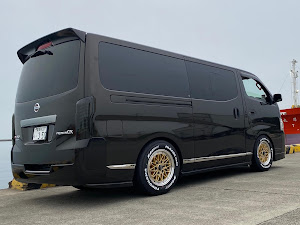 Nv350キャラバン のハイエース 梅雨の晴れ間 ドライブ 不正改造車取締月間に関するカスタム メンテナンスの投稿画像 車のカスタム情報はcartune