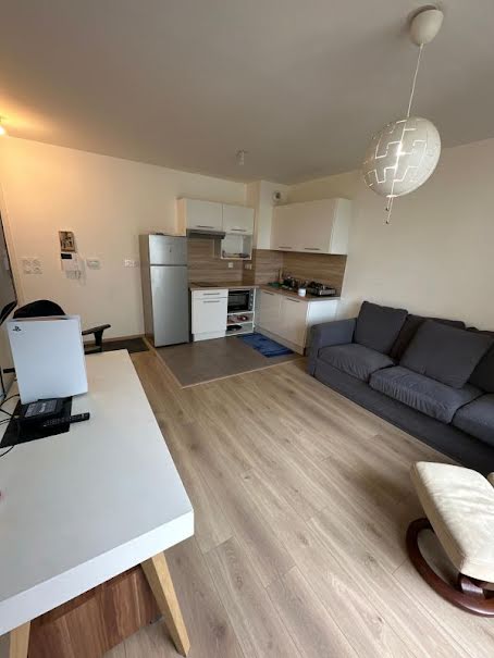 Location  appartement 2 pièces 37 m² à Aubervilliers (93300), 873 €