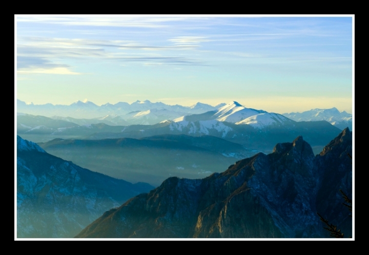 Corona di roccia di sgava