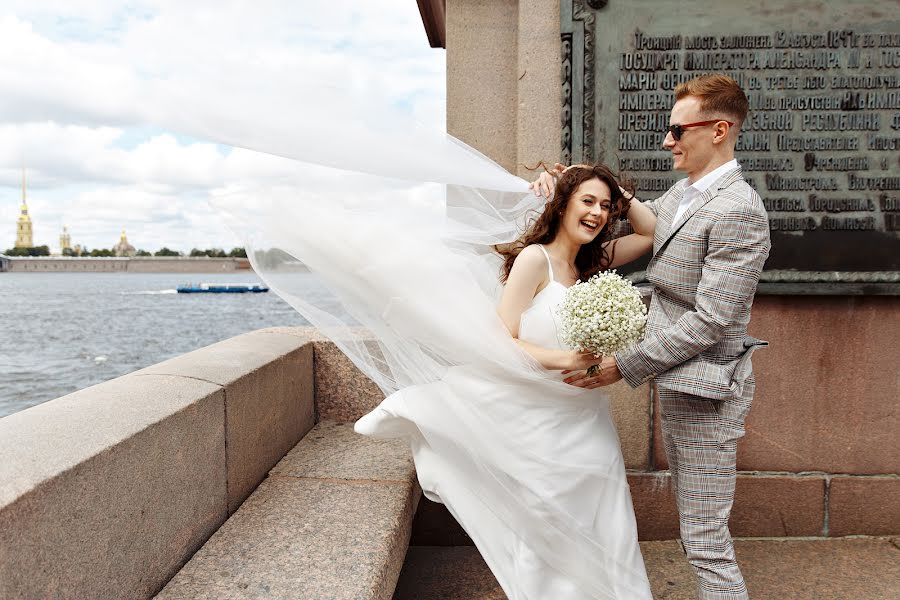 Wedding photographer Ekaterina Alyukova (ekaterinalyukova). Photo of 3 November 2021