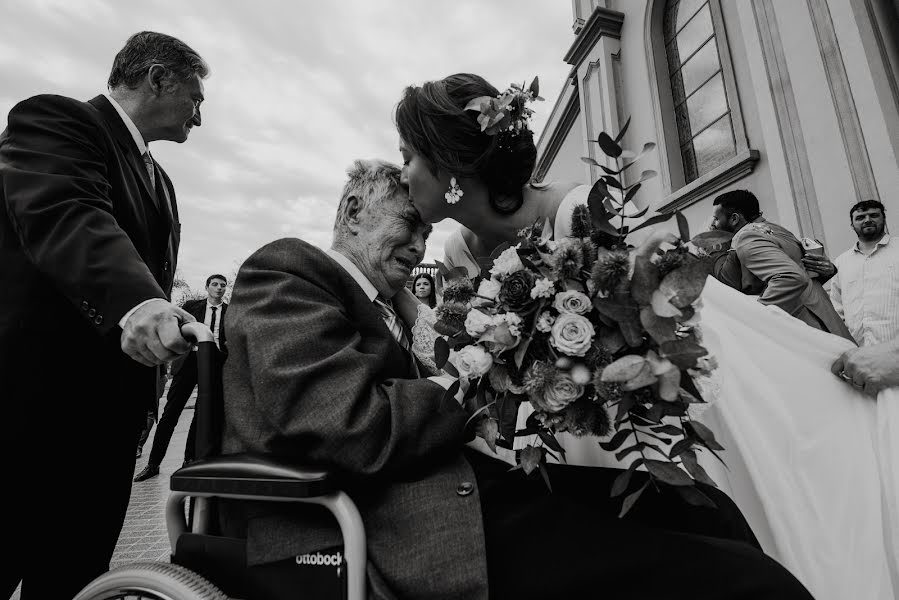 Fotografo di matrimoni Javier Acosta (javieracostaph). Foto del 7 novembre 2019