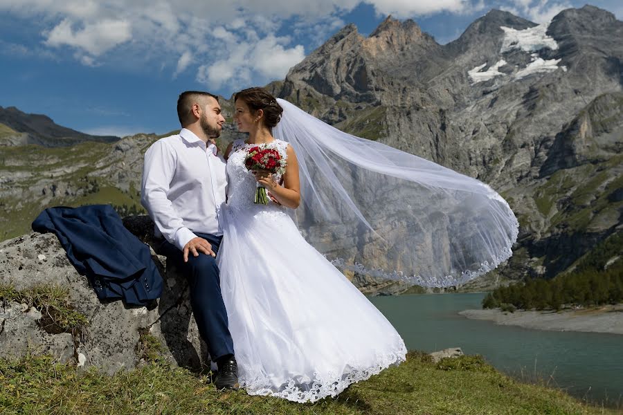 Fotografer pernikahan Krzysztof Lisowski (lisowski). Foto tanggal 31 Agustus 2017