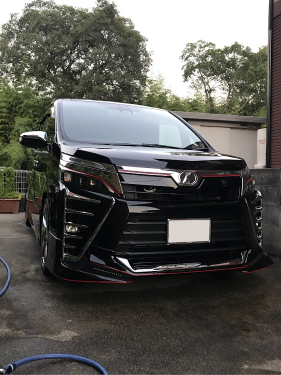 ヴォクシーの洗車・本日の1日・熱中症に気をつけて!!に関するカスタム事例の投稿画像5枚目