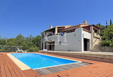 Villa with pool and terrace 18