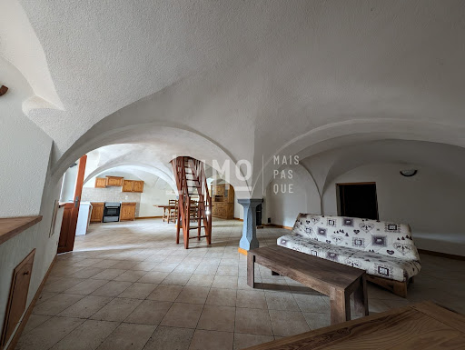 Apartment 5