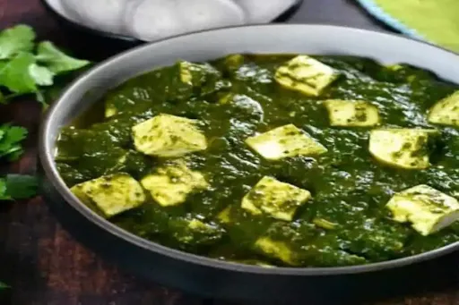 Palak Paneer (Green) (Non Jain)