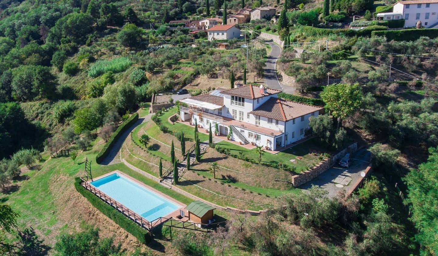 Villa avec piscine et jardin Lucques