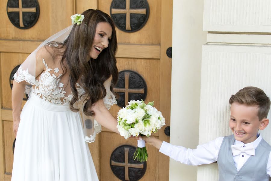 Fotógrafo de casamento Eugen Elisei (eugenelisei). Foto de 4 de agosto 2021