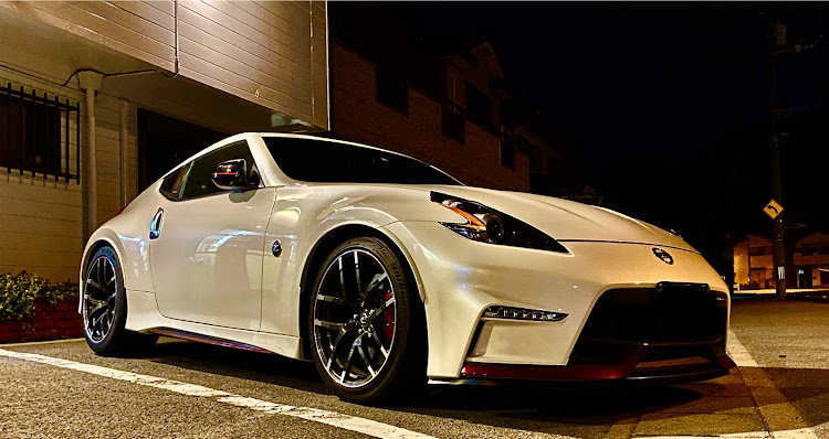 フェアレディZのteam🍑桃太郎・たのしかったありがとう❤に関するカスタム事例の投稿画像2枚目