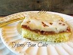 Easy Honey Bun Cake was pinched from <a href="https://www.callmepmc.com/easy-honey-bun-cake-call-me-pmc/" target="_blank" rel="noopener">www.callmepmc.com.</a>