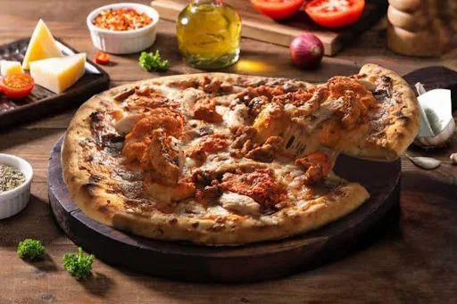 Al Salva Chicken Pizza