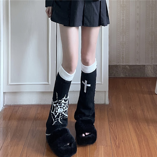 Title 2, Sweet And Cool Spider With Knitted Socks Double...