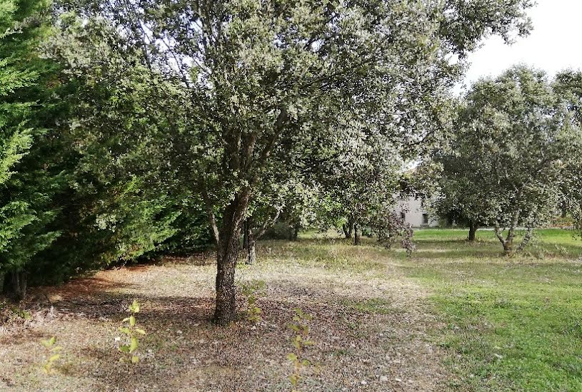  Vente Terrain à bâtir - 850m² à Saint-Michel-l'Observatoire (04870) 