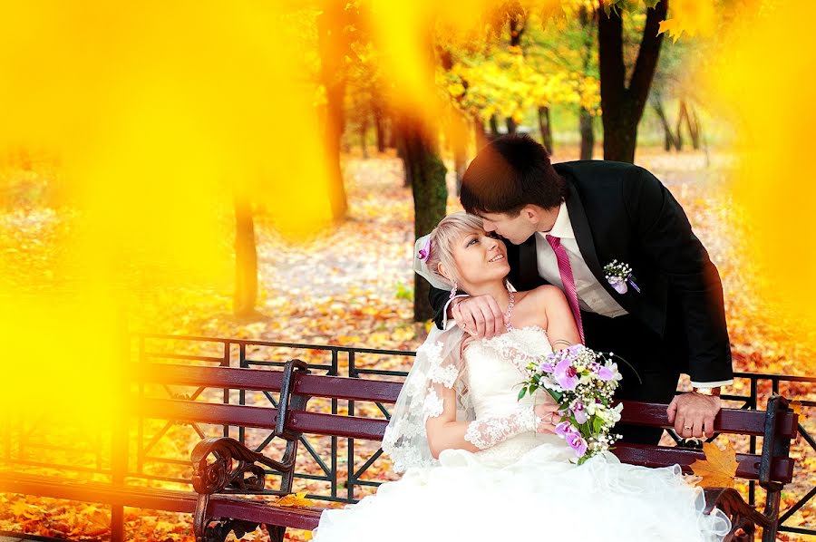 結婚式の写真家Yaroslav Kryuchka (doxtar)。2013 1月16日の写真