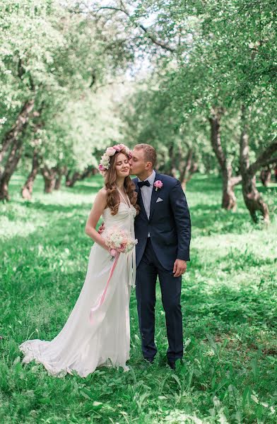 Fotógrafo de casamento Inna Makeenko (smileskeeper). Foto de 1 de julho 2015