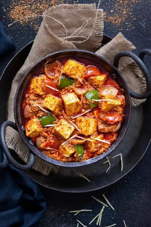 Kadhai Paneer {Masaledaar}