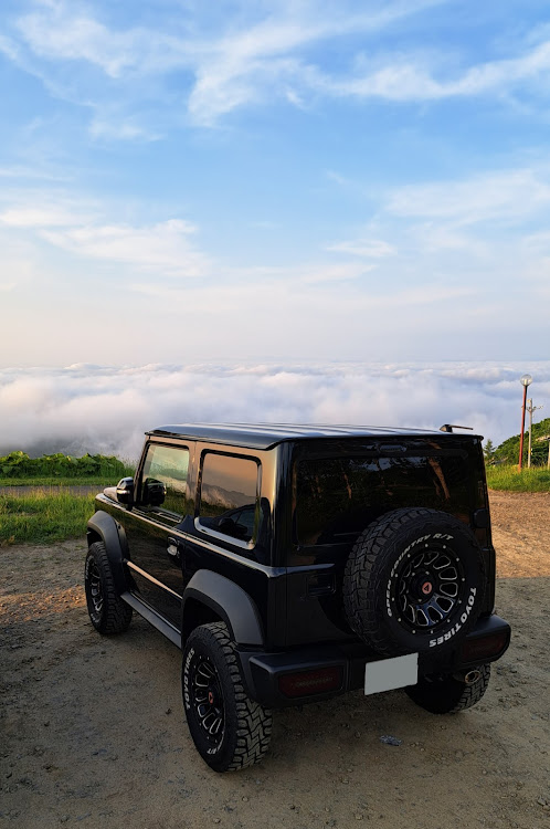 ジムニーシエラのヒロカさんが投稿したカスタム事例の投稿画像1枚目