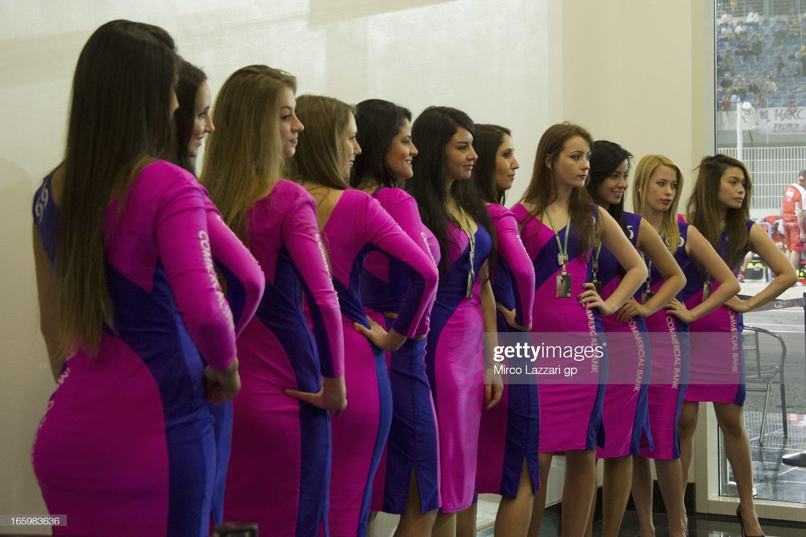 D:\Documenti\posts\posts\Women and motorsport\foto\Getty e altre\the-grid-girls-prepare-before-the-start-of-the-motogp-race-during-the-picture-id165983636.jpg