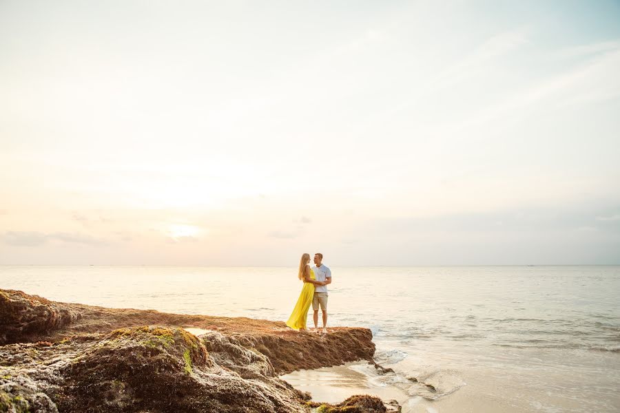 Fotógrafo de bodas Alisa Rudik (alisarudik). Foto del 30 de septiembre 2015