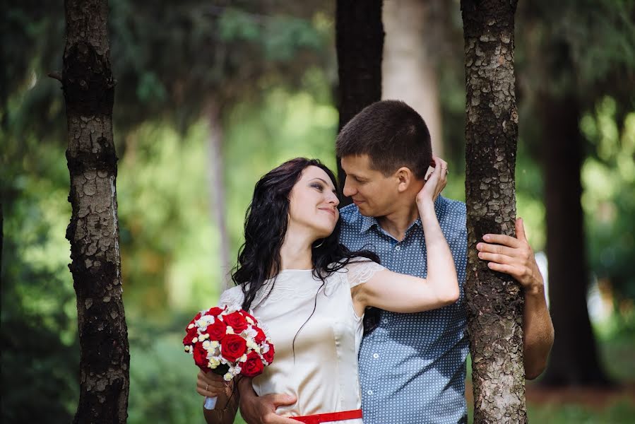 Fotógrafo de bodas Artem Oleynikov (olphotoart). Foto del 3 de enero 2016