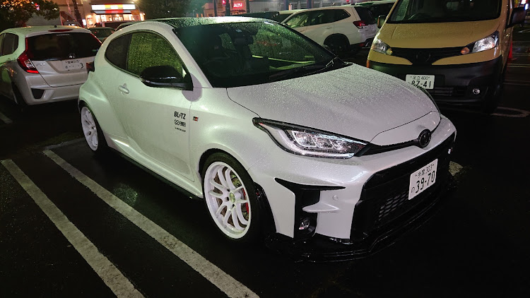 RXのアーティシャン 10mm オーバーフェンダー・GR ヤリス　RZ "High performance"・オバフェン仕様に関するカスタム事例の投稿画像3枚目