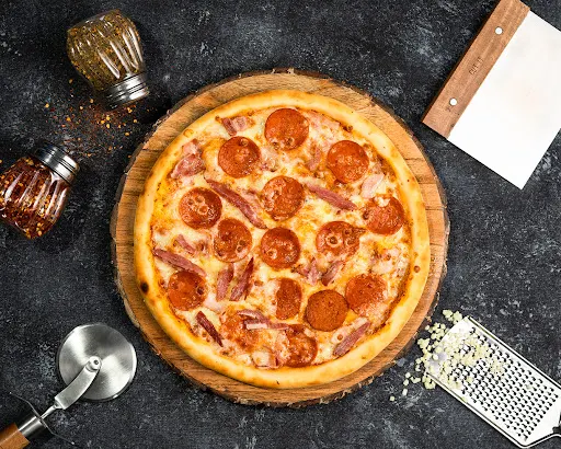 Pepperoni Bacon Pie Pizza