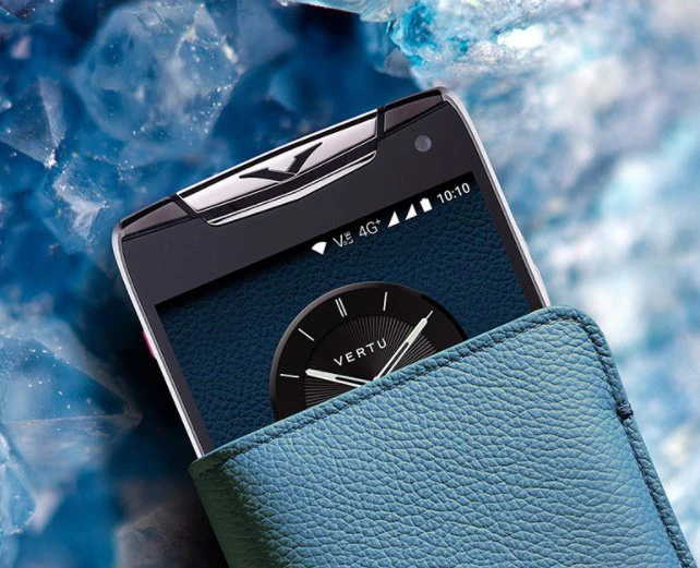 Khám phá chiếc điện thoại hai sim đầu tiên của Vertu | Hoàng Luxury