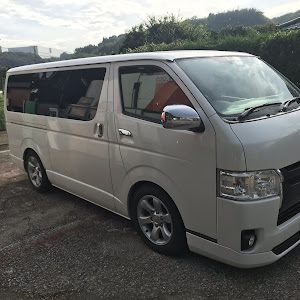 ハイエースバン