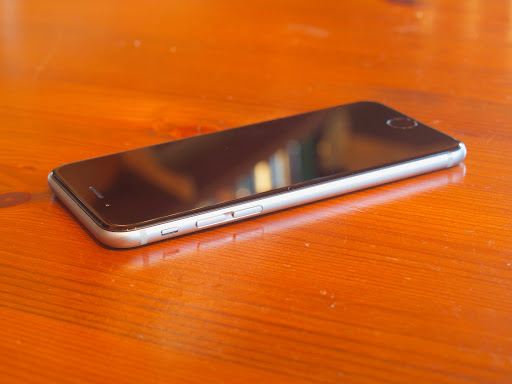 iPhone 6 (Model A1586)