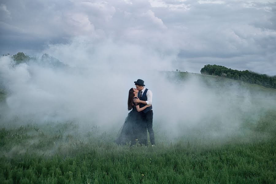 Wedding photographer Maksim Didyk (mdidyk). Photo of 27 May 2016