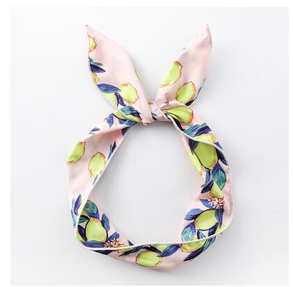 Title 16, Hair band with female tiara