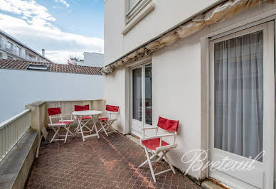 Apartment with terrace 1