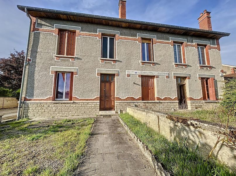 Vente maison  850 m² à Mailly-le-Camp (10230), 585 000 €