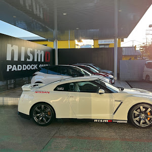 NISSAN GT-R R35