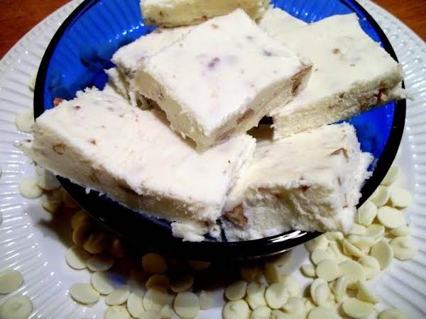 White Chocolate, Coconut, Pecan Fudge_image