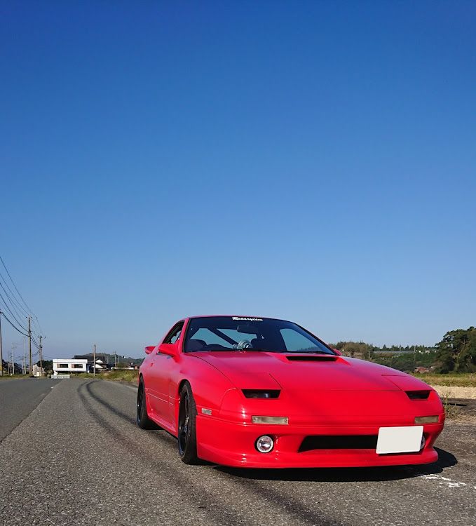 RX-7のプロジェクトすぱーん・カッコイイFC保存会に関するカスタム事例の投稿画像1枚目