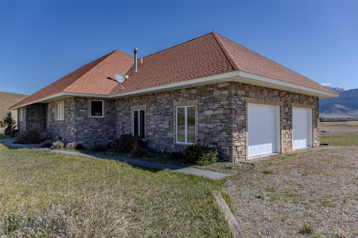House with garden and terrace 1