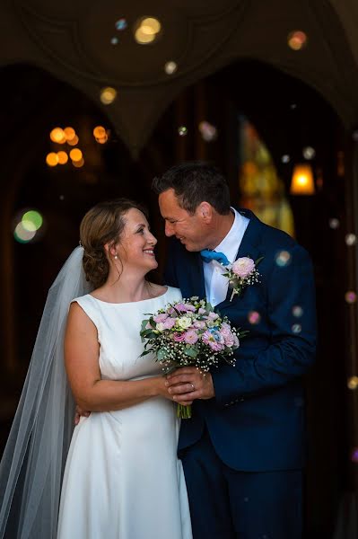 Wedding photographer Linda Varpe (varpelinda). Photo of 14 May 2019