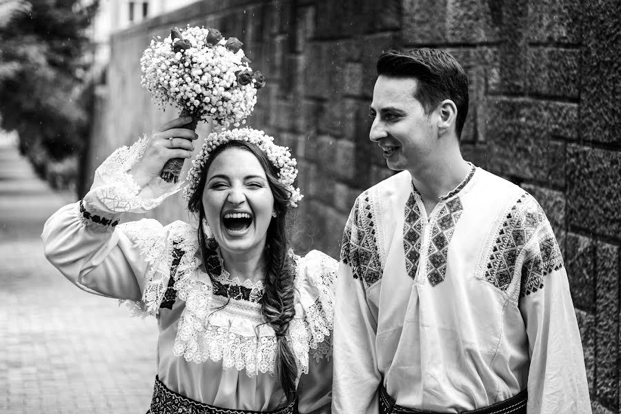 Fotógrafo de bodas Doru Coroiu (ghortin). Foto del 8 de mayo