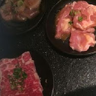 桃太郎日式炭火燒肉(高雄店)