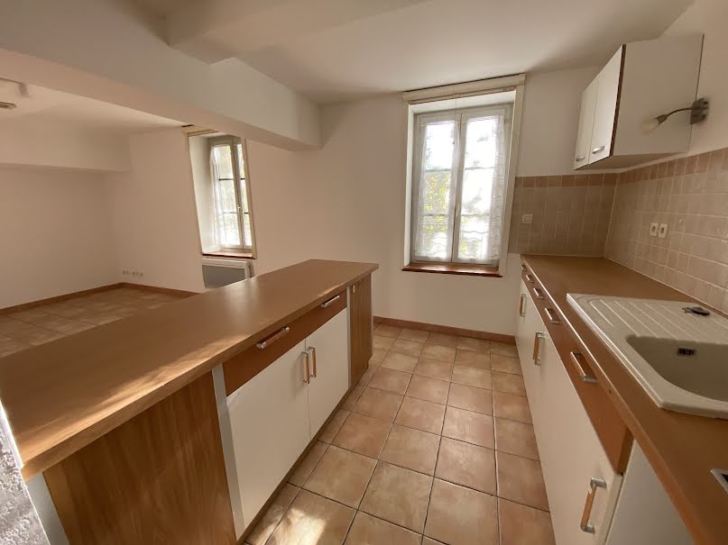 Vente appartement 5 pièces 110.75 m² à Narbonne (11100), 195 000 €