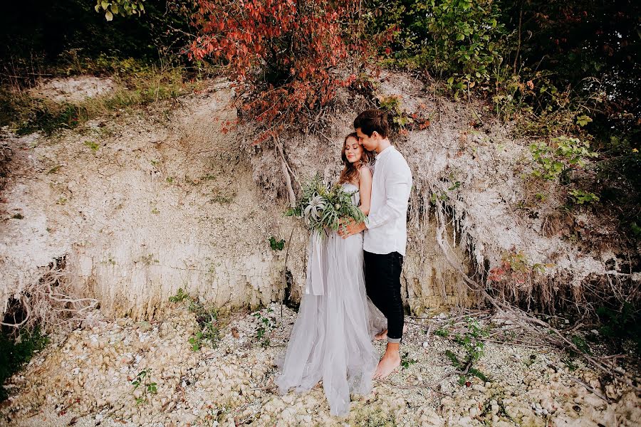 Fotógrafo de casamento Anna Nikiforova (nikiforova). Foto de 23 de dezembro 2019