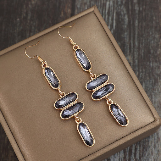 Title 5, Retro Womens Long Golden Edge Earrings Ornamen...