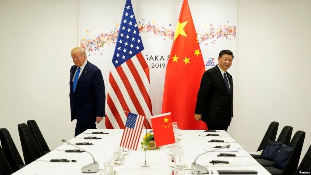 资料照:美国总统特朗普与中国国家主席习近平2019年6月29日在大阪。