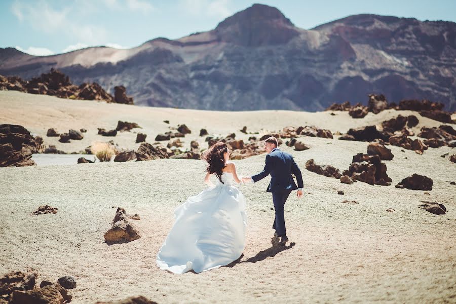 Hääkuvaaja Lyudmila Bordonos (tenerifefoto). Kuva otettu 24. lokakuuta 2015