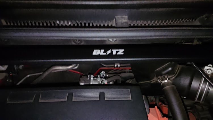 ハリアーのBLITZ・タワーバーに関するカスタム事例の投稿画像3枚目