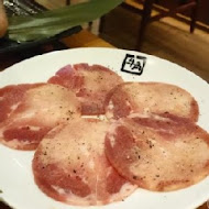 牛角日本燒肉專門店