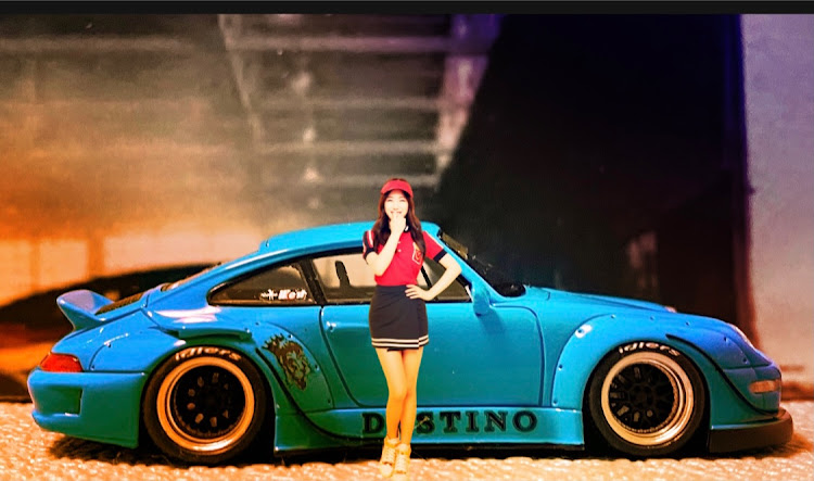 過労痛さんが投稿したいいね＆フォロー＆コメントありがとうございます・ポルシェ好き・ミニカージオラマ劇場・自己満足の世界・ジジィの癖にに関するカスタム事例の投稿画像4枚目